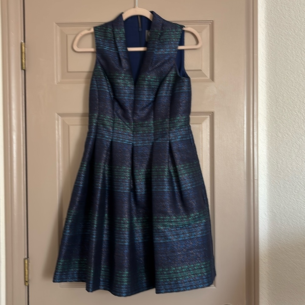 NWOT Vince Camuto dress size 4